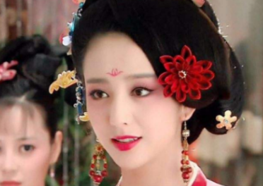 古代的女子，为什么没到15岁就要求结婚？