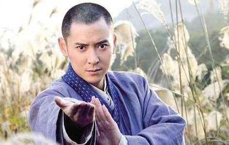 萧峰死后丐帮绝学是谁传下来的？虚竹的逍遥派功夫为什么后来不见了？