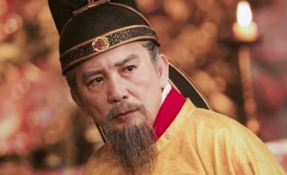 唐玄宗李隆基为什么要把大权交给藩镇节度使？