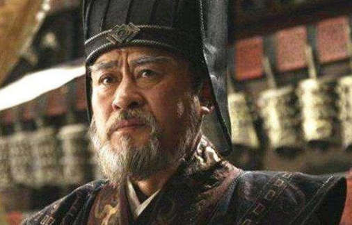 扶汉文帝上位的周勃是栋梁吗？袁盎是怎么评价他的？