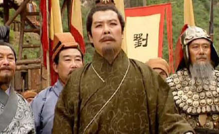 三国“五虎上将”的名气比“五子良将”的大，为什么工资却比“五子良将”要少？