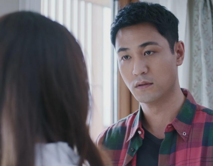 《世界欠我一个初恋》凌山是一个什么样的人 凌山是好人还是坏人