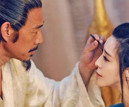 李世民身为皇帝为什么会去吃蝗虫呢 只因当时大闹蝗灾