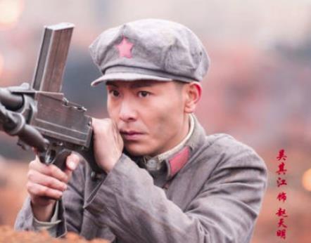 《掩不住的阳光》赵天明是谁演的？扮演者资料介绍