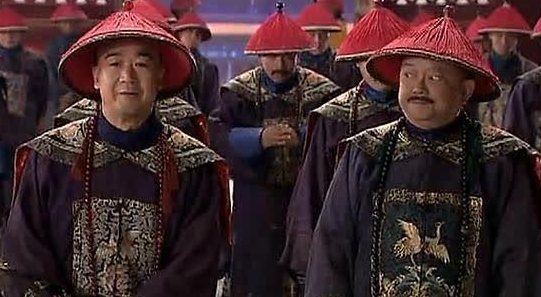 清代时期为什么汉人大臣称臣,满人大臣却称之为奴才?