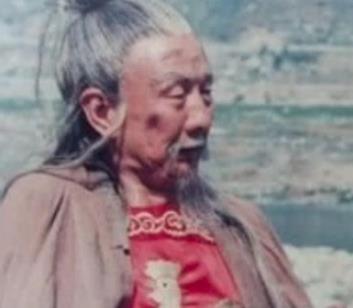 贾昌：唐朝13岁斗鸡神童，皇帝贵妃恩宠他四十年