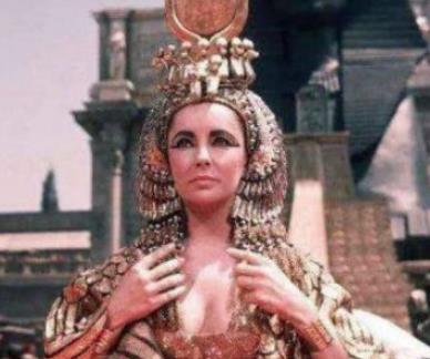 舍哲尔&middot;杜尔：古埃及悲剧女王，死后为何被丢进臭水沟？