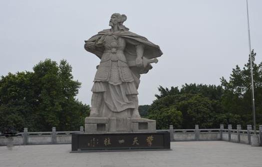 袁崇焕之死的背后：崇祯帝的疑心暗鬼 名将死于朝野党争