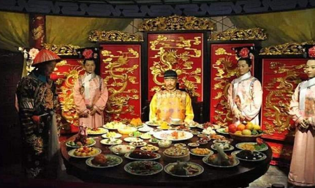 清朝皇帝吃饭是什么样的 他们都是怎么吃饭的