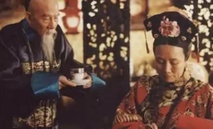 曾国藩必须裁撤湘军，李鸿章为什么可以保留淮军？