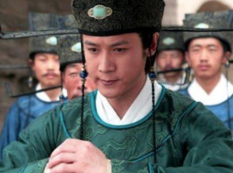 苏轼得罪王安石后被外调，竟做了个通判