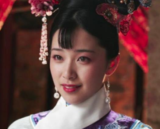 熙嫔才貌双全被康熙帝看中，进入后宫生下皇子