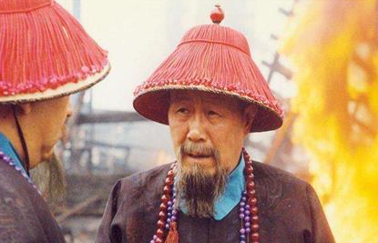 左宗棠出到长沙 张亮基为什么会将一切事情交给他处理呢