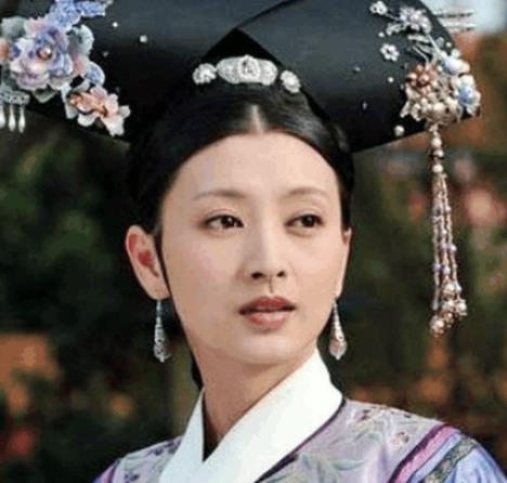 穆嫔：康熙南巡带回来的妃嫔，为晚年的康熙生下幼子