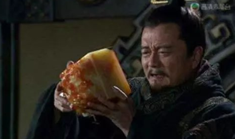 被孔融称为&ldquo;冢中枯骨&rdquo;，袁术真的一无是处吗？