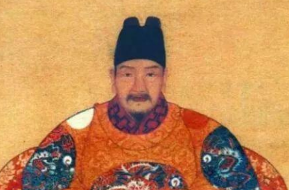 同样遭遇王朝危机，崇祯皇帝为什么只能自杀？朱祁钰却力挽狂澜？