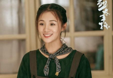 《烈火军校》安雯喜欢谁？她最后结局怎么样？