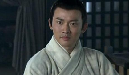 刘备分封四方将军为什么没有赵云？赵云难道不如黄忠？