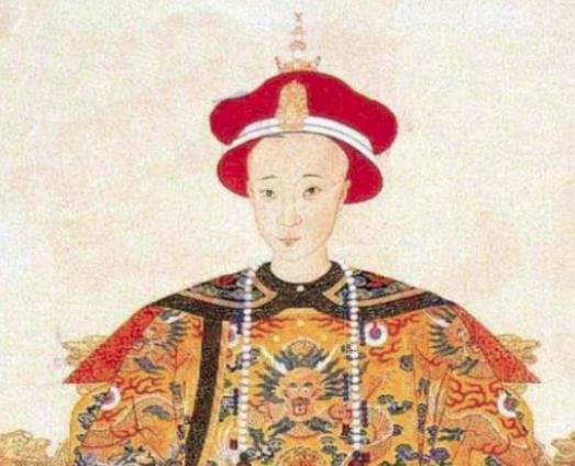 古代清朝皇帝的头发是谁剃的？工具用的什么？