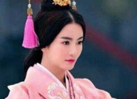 宠妃被太后照顾周全，太后一死，她就被后宫妃子害了