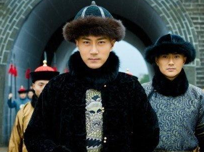 皇太极身为庶子为什么能当皇帝 努尔哈赤为什么会传位给他呢