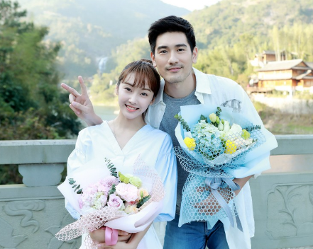 《彩虹的重力》小说的结局是什么 何彩虹和季篁最后有没有在一起