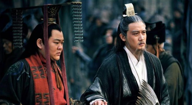 刘禅无能,为什么诸葛亮不杀他自立为帝呢?