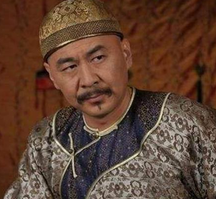 古代父亲说的话儿子只有照办的份 为什么乾隆会违背雍正的遗嘱呢