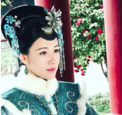 孝和睿皇后：本是公主的伴读丫鬟，后被乾隆选为儿媳