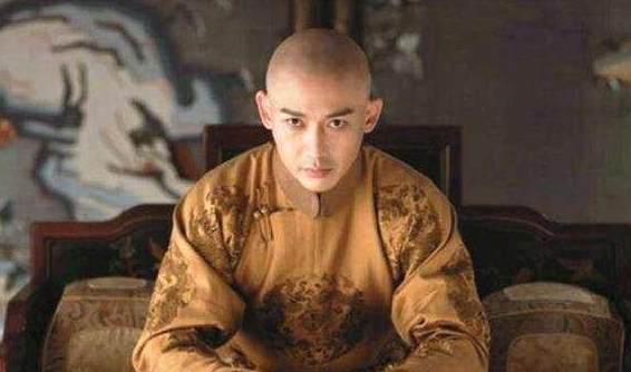 多尔衮死后乾隆为他平反,这难道仅仅只是因为多尔衮的功劳大?