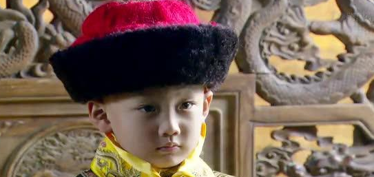 皇帝的生母,被妃子当众羞辱,最终含恨吞食鸦片自尽身亡?