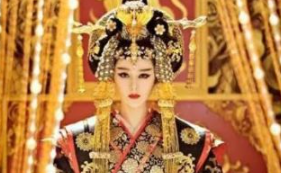 李成器心甘情愿不当太子，把太子位让给弟弟，弟弟登基后成为千古一帝