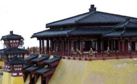 鲁考公真的整天忙于政务无暇顾及后宫吗？