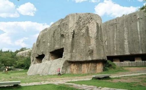 为什么朱棣要给朱元璋造一块立不起来的巨碑？