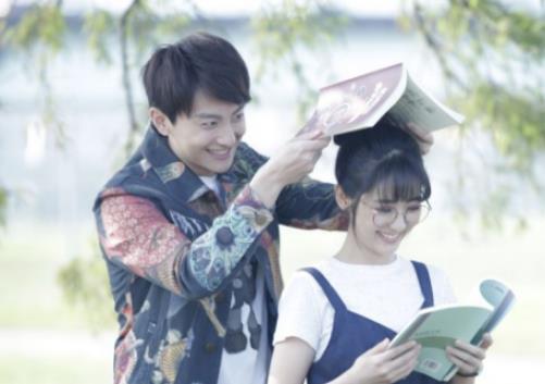 《班长殿下》顾梓晨为什么要和苏年年分手？原因是什么？