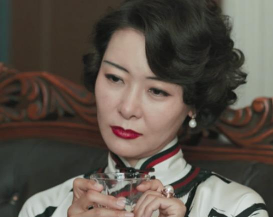 《神探柯晨》李曼丽的扮演者是谁？她最后结局怎么样？