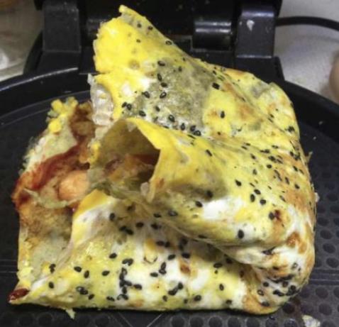 煎饼果子属于哪种垃圾？煎饼果子是湿垃圾吗？