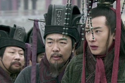 贾诩真的是为董卓报仇呢 他为何会劝西凉军回来呢