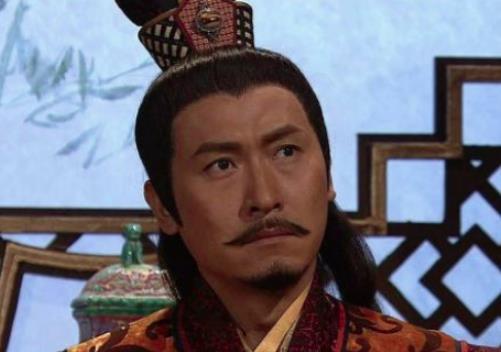 朱元璋在朝堂上追着太子打，然后又痛哭不已