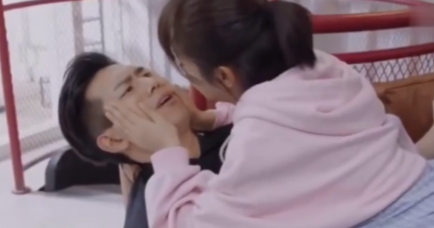 《亲爱的热爱的》主演妆前妆后对比照，忍不住能笑出声！