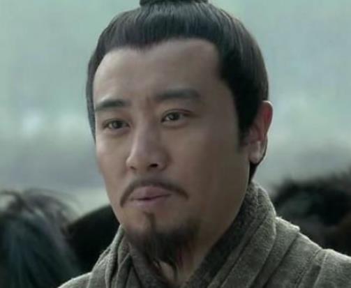 刘备来到冀州，为何能得到袁绍父子的器重？