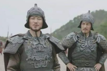 马谡驻守街亭时为什么非要选择在山上扎营？