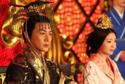 邛成太后：因无貌无宠无子而上位，坐享荣华48年