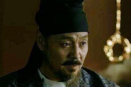 张嘉贞弟弟犯罪之后，张说是怎么救他的？