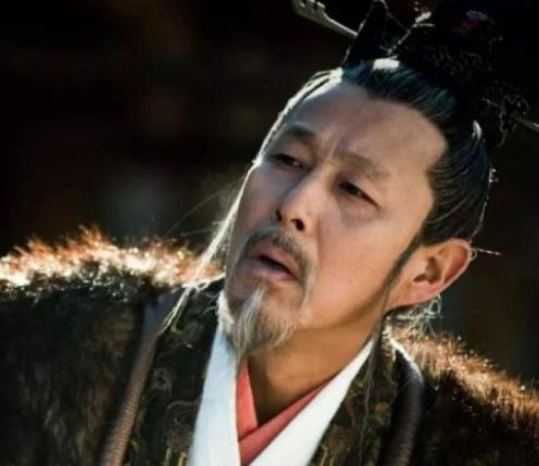 东汉建立之初就根基不稳，西汉就埋下祸根