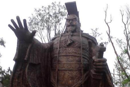 封禅泰山到底是怎么来的 只因为秦始皇无意的一个举动