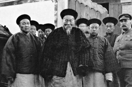 &ldquo;太太死了压断街,老爷死了没人抬&rdquo;是什么意思？这跟李鸿章有什么关系？