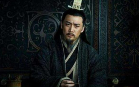 《隆中对》的战略为何没能成功？诸葛亮的计策是什么？