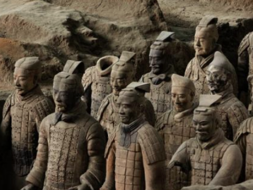 古代双胞胎都当了国君，舅舅却把生父杀了