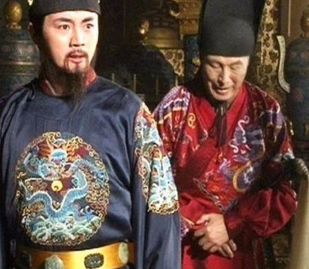 崇祯临死前为什么要杀掉自己的儿女 而不是让他们逃跑呢